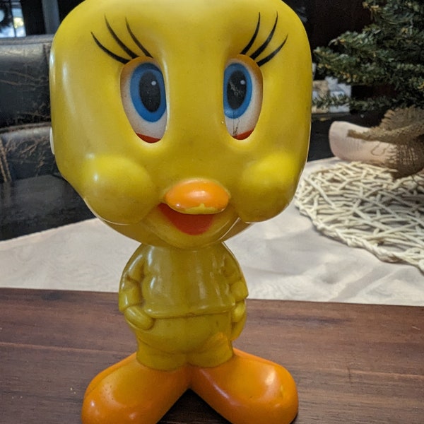 Vintage 1976 Mattel toys talking Tweety bird