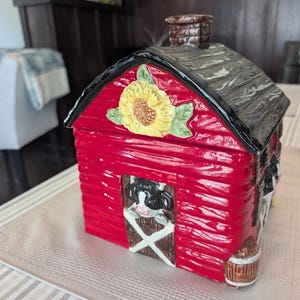 Red Barn Cow and Sunflower Farm Themed Cookie Jar 90&#39;s