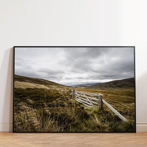 Murale "Highland View" / Scozia, Highlands, campi, autunno / foto come poster, arte, composito di alluminio, stampa da galleria, in cornice