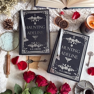 Haunting Adeline av H. D. Carlton - Ombindning av böcker (handgjord) | Specialutgåva, Bokbindning, Personlig present, Dödskalle, Mörk romantik