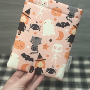 Kindle Paperwhite Sleeve Little Witches Padded Kindle Sleeve