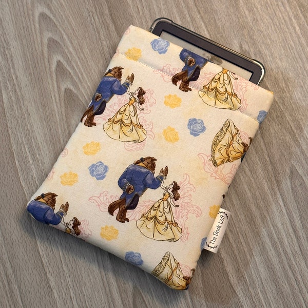 Kindle Paperwhite Padded Sleeve Beauty & The Beast Kindle sleeve