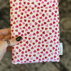 Kindle Paperwhite Sleeve Glitter Hearts Padded Kindle Sleeve