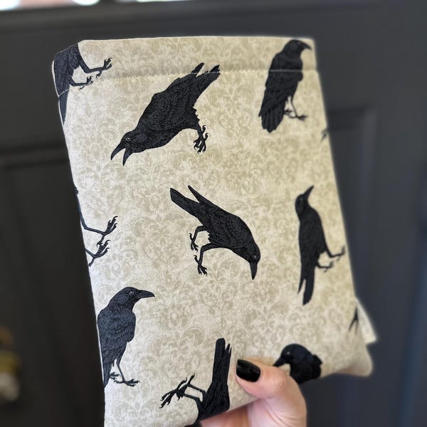 Hardcover Book Sleeve Ravens Claw Padded Hardvocer Book Sleeve