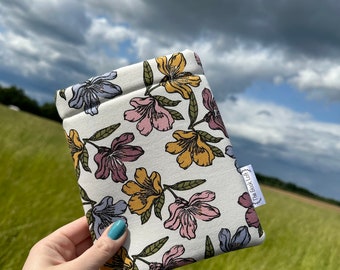 Kindle Paperwhite Sleeve Pastel Floral Padded Kindle Sleeve