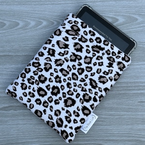 Kindle Paperwhite Sleeve Neutral Cheetah Padded Kindle Sleeve