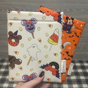 Kindle Paperwhite Sleeve Mickey Halloween Padded Kindle Sleeve