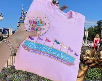 Disneyworld Bow Shirt, pink disneyworld crewneck, disneyworld pink, cute disneyworld shirts, Disneyworld shirt for girls, disneyworld shirt