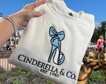 Disneyland Embroidered Sweater, Disneyland Sweatshirt, Disneyland Shirt, Disneyland Sweatshirt Women, Disneyland Mickey, Disneyland Sweater