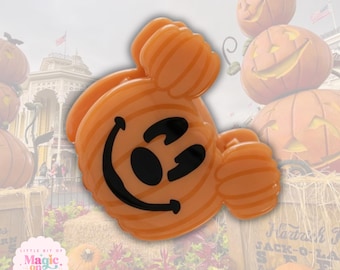 PREORDER Pumpkin Mickey Claw Clip, 3-Inch Hair Accessory