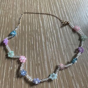 Pastel Beads Flower Choker