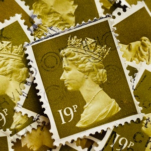 Great Britain Postage Stamps/Bistre/1993 Machin/19p