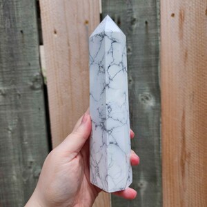 Howlite Tower
