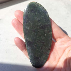 Serpentine Stone Slab Mineral Plate 34g Green Natural Rock Dark Green BC Canadian Raw Gemstone Crown Chakra Stone of Resilience Rock