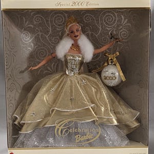 Celebration Barbie Special Edition 2000 Holiday Barbie NRFB IMC. Mattel 28269