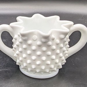 Vintage Fenton Milk Glass Hobnail Creamer and Sugar Bowl Set - Scalloped Edges with Octagonal Star Shape - Excellent Condition