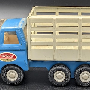 Vintage 1969 Tiny Tonka Toy Truck Blue & White Dump Stake Truck