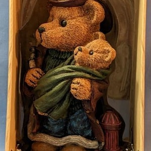 100th Anniversary 1902 2002 Limited EditionTeddy&#39;s Teddy Bear Resin Firefighter NRFB