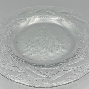 Christmas Tree Salad Plates: Vintage Arcoroc Glass - Set of 10