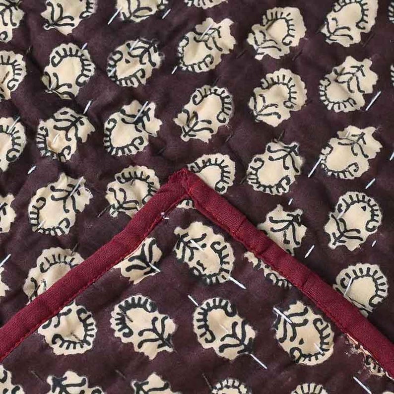 Hand Block Printed Baby Quilt: Bluebell Buti Cotton Blanket, Floral Quilt, Reversible Quilt, Soft Quilt, Hand Quilted, Light Quilt image 3