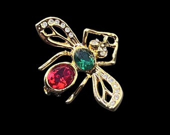 Vintage Bee or Wasp Brooch 18K Gold Electroplate and Faux Gemstones Designer Marks