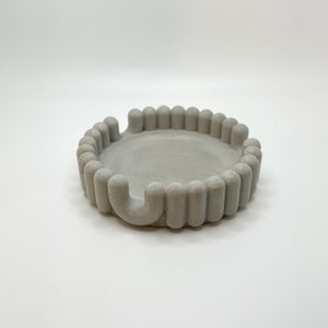 Fanki Concrete Ashtray