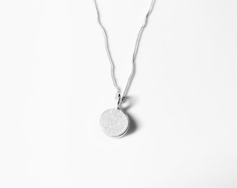 Druzy Necklace. Healing gemstones/crystals. 925 Sterling silver. Minimalist jewellery. Dainty