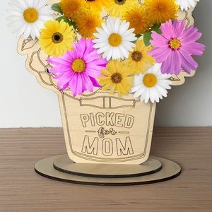 Wooden Flower Holder Picked for Mom Dandelion Holder Mother’s Day Gift From Kids Flowers for Mommy Flowers for Grandma Custom Flower Stand
