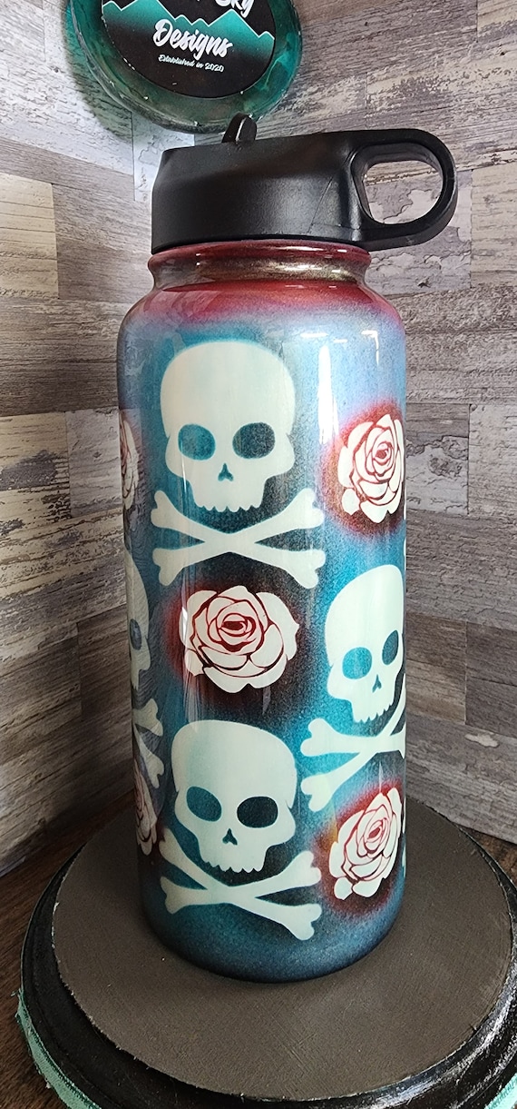 Skulls and roses peek-a-boo 32oz water bottle