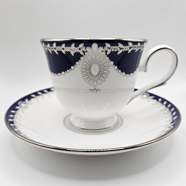 Lenox Tasse à thé et soucoupe Set Marchesa Empire Pearl Indigo Fabriqué aux États-Unis