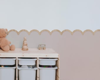Cimaise festonnée - Nursery Decor Scalloped Edge, Wooden Wall Border for Kids Room, Handmade Scallop Molding