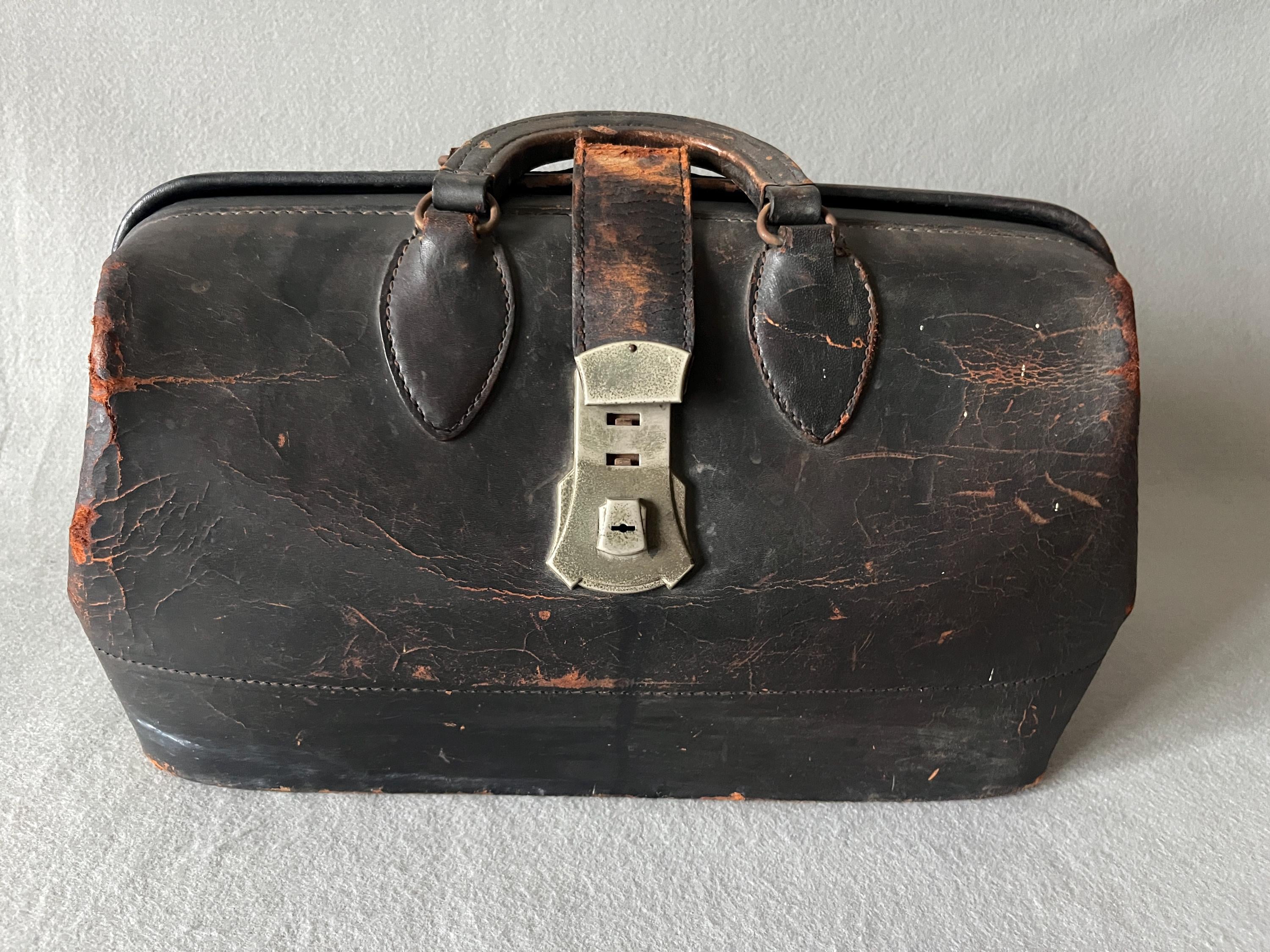 ヴィンテージ ドクターバッグ ① ヴィンテージ ドクターバッグ ① One-Belt Doctor Bag 一本