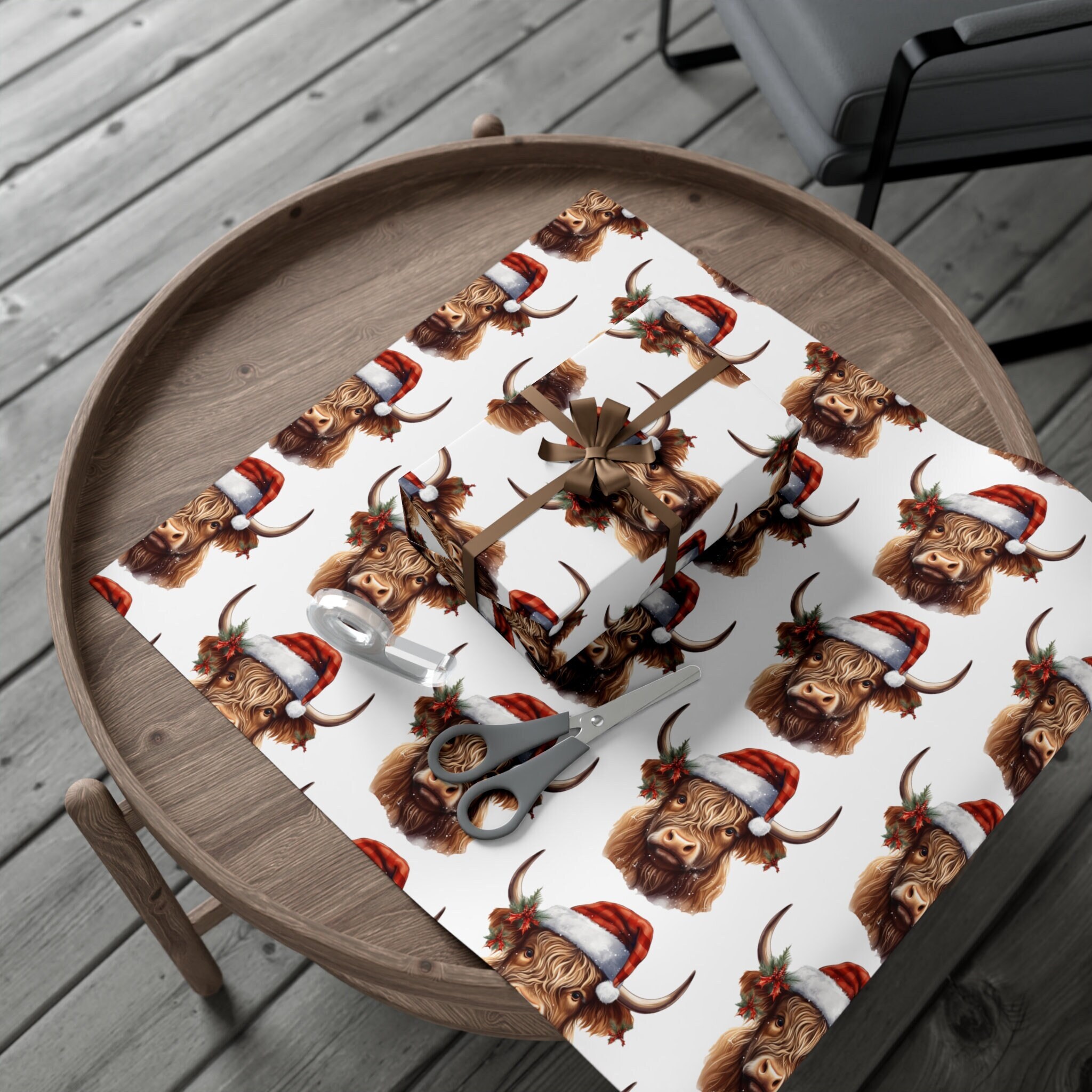 Highland Cow Wrapping Paper Christmas Present Wooly Cows Illustrated Xmas  Gift Wrap Cute Floral Birthday Holiday Farm Animals for Kids Boho 