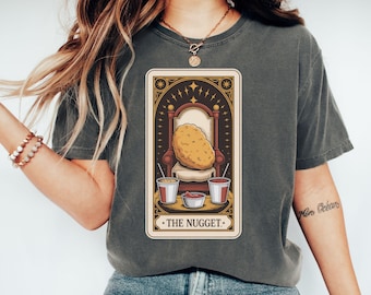 ナゲットタロットカードTシャツ、おもしろフードTシャツ、チキンナゲットTシャツ、ファーストフードアパレル、ノベルティTシャツ、グルメギフト