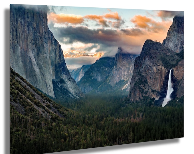 The Yosemite Tunnel close up, California, wall art