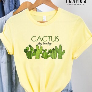 Cactus They Love Hugs Shirt, Funny Succulent Tee, Cactus Lover Gift for Plant Lady, Plant Lover Gardening Sweatshirt, Botanical Shirt