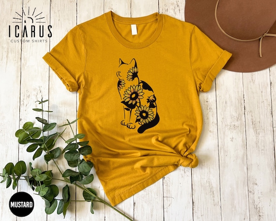 Sunflower Cat Silhouette Shirt, Gift for Cat Lovers, Cat Sunflower Tshirt, Floral Cat Mom Sweatshirt, Cute Summer Shirt for Women, Z177