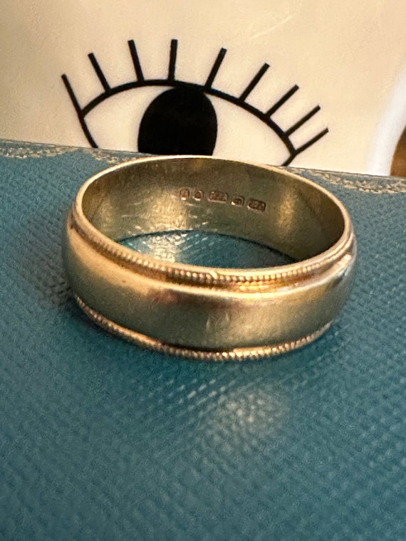 9ct, Solid gold Band, milgrain detail, 4.59g, 1975