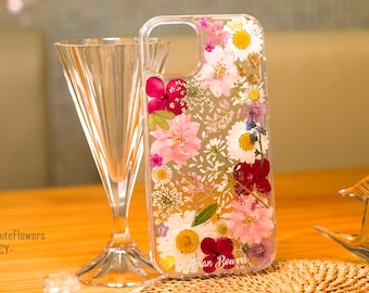 Pink Pressed Flower Phone Case, Real Floral Resin Cover, Botanical Daisy Clear Case, Handmade Spring Accessory