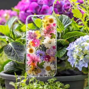 Coque cadeau fleurs pressées pour Apple IPhone 15, iPhone 15+ IPhone 15 pro IPhone 15 Pro max 14 13 12 Pixel 8 7 8a Samsung s24 s23 s25