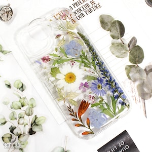 Botanische geperste bloem Case cover skin voor Iphone 15 pro max Google Pixel 7a, Pixel 8 pro Pixel 6a, 7 Pixel 6 pro, Samsung S24 Ultra