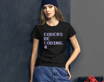 Tshirt voor computerprogrammeurs, programmeurs, vrouwen T-shirt, cadeau voor techneuten en geeks, coders worden gecodeerd