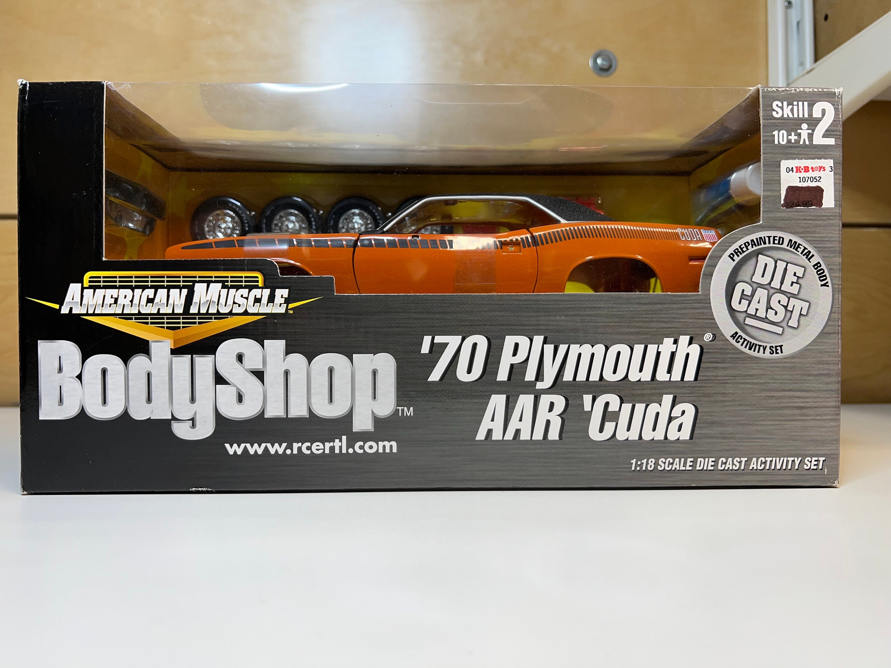 1970 PLYMOUTH AAR CUDA 1/18 アメリカンマッスル Amazon.com: FloZ for American Muscle 1970 for Plymouth for