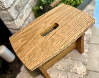 Solid Oak Step Stool w/ Handle – Foot Stool – Kitchen Stool – Bench – Plant Stand – Handmade