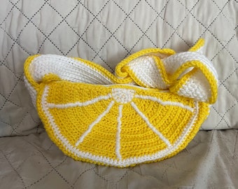 lemonade hand bag with pockets