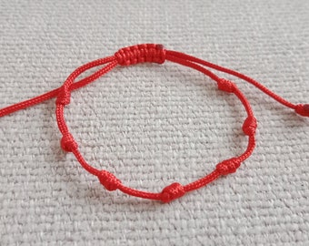 Rotes Armband Sieben Knoten rotes Schnur Armband, sieben Knoten für Mama Papa Baby roter Faden Charme buddhistisches Armband, roter Schutzfaden