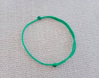 Green bracelet, Green String, Fancy Green string, Lucky Bracelet, Braid Bracelet, Yoga Bracelet, Simple Surfer Woven Bracelet