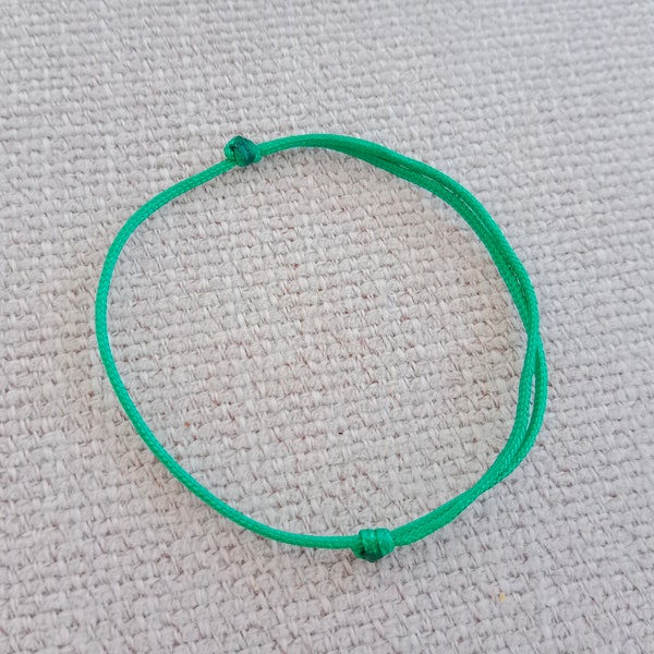 Green bracelet, Green String, Fancy Green string, Lucky Bracelet, Braid Bracelet, Yoga Bracelet, Simple Surfer Woven Bracelet