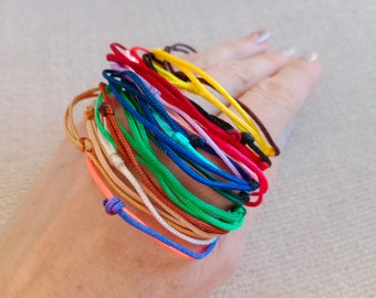 Adjustable braided bracelet, Waterproof Bracelet, Nylon String Bracelet, Surfer Anklet, Bracelet for kids, Family, friendship and good luck