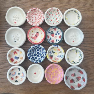 Miniring Schmuckstücke aus Keramik handgemacht